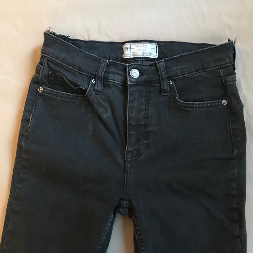 Free People Distressed Jeans